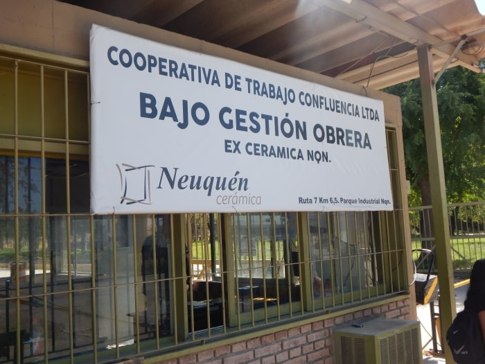 Cartel Cerámica Neuquén